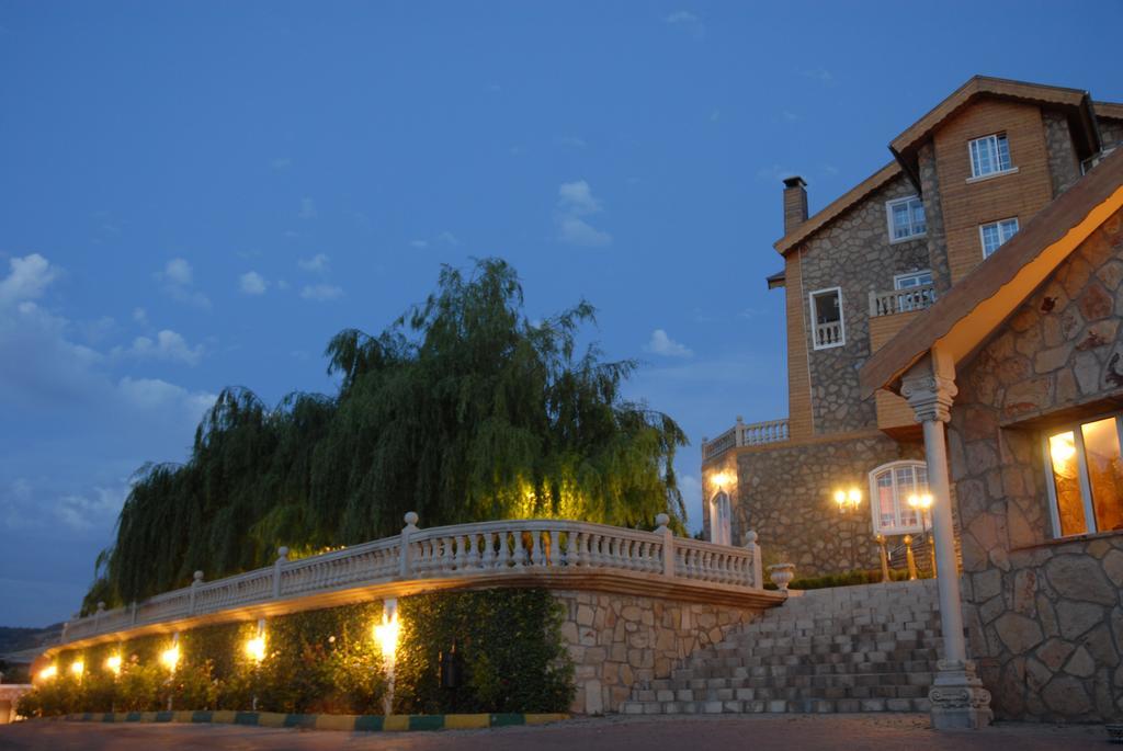 Le Palais Des Cerisiers Ξενοδοχείο Azrou Εξωτερικό φωτογραφία