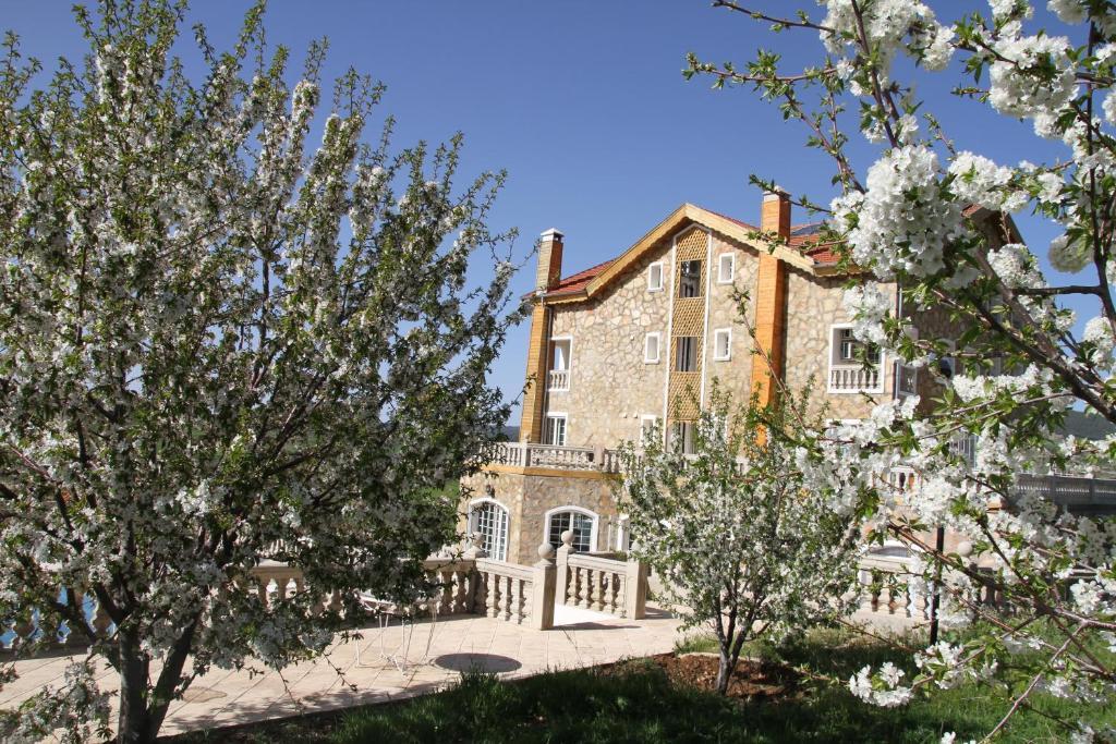 Le Palais Des Cerisiers Ξενοδοχείο Azrou Εξωτερικό φωτογραφία