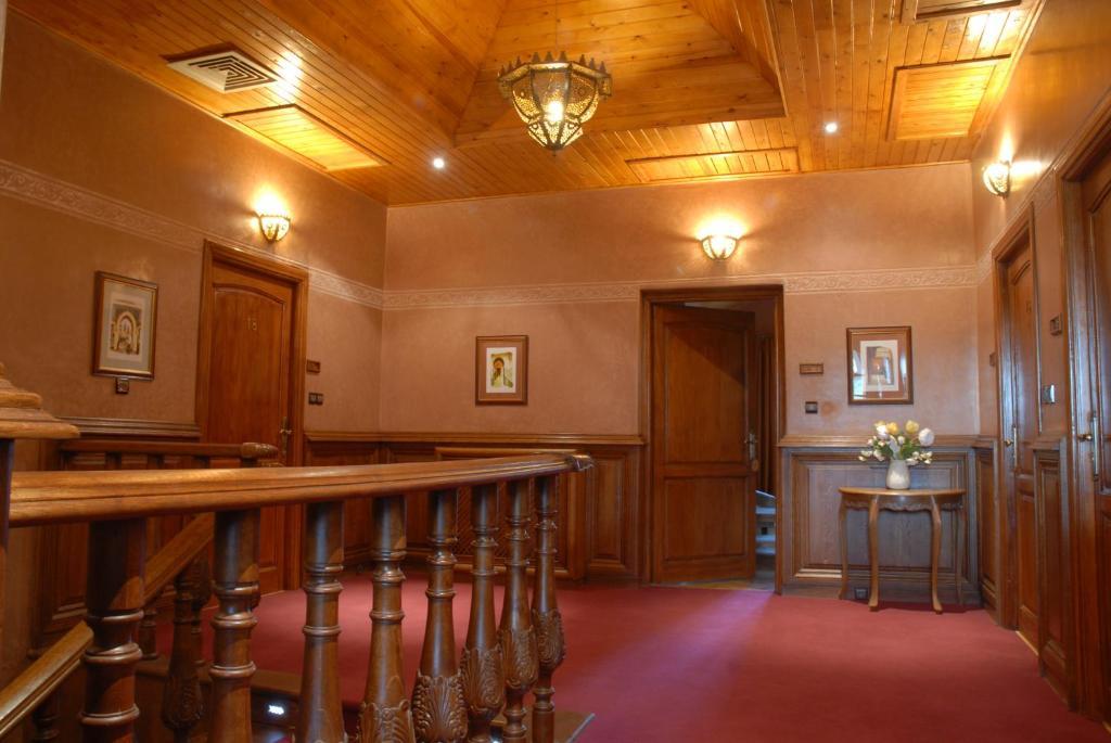 Le Palais Des Cerisiers Ξενοδοχείο Azrou Εξωτερικό φωτογραφία