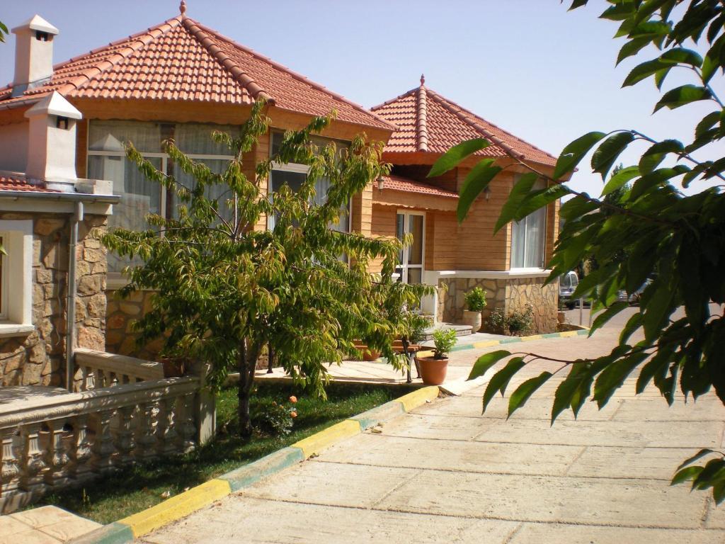 Le Palais Des Cerisiers Ξενοδοχείο Azrou Εξωτερικό φωτογραφία